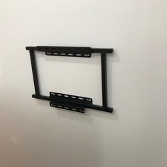 壁掛けテレビ金具の画像