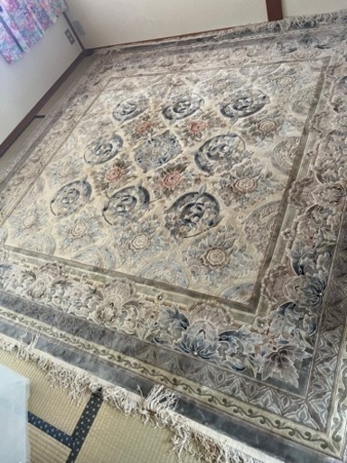 【週末限定　半額】絨毯　シルク絨毯　半額 週末限定 半額】絨毯 シルク絨毯 半額