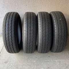 ハイエース ダンロップ 純正タイヤ 新車外し (タイヤのみ) 4本