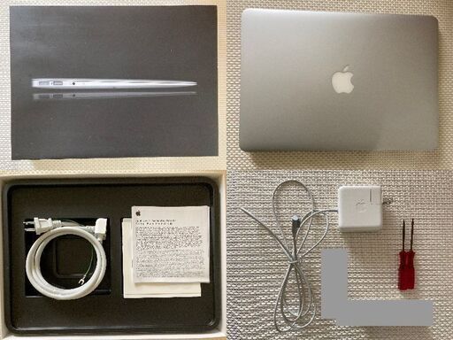 13インチ Apple MacBook Air ( Mid 2011 )、バッファローLUA3-U2-ATX（有線LANに接続可）