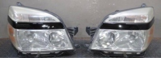 西宮市　トヨタ　AZR60G　ヴォクシー　後期　Z煌　ヘッドライト　左右セット