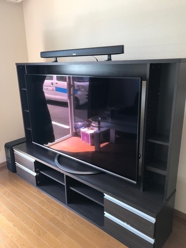 AQUOS60インチテレビ