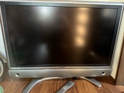 SHARP 2005年製　テレビ