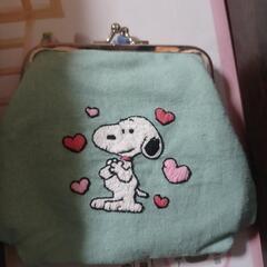 スヌーピー刺繍がま口