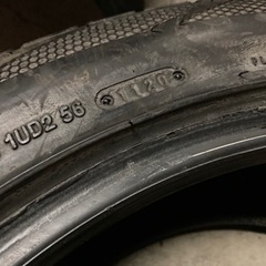 【早く買って】アクセレラ　225/50R18 夏タイヤ　4本の画像