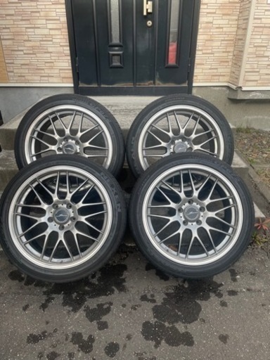 １８インチタイヤアルミセット