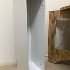 白カラーボックスの画像