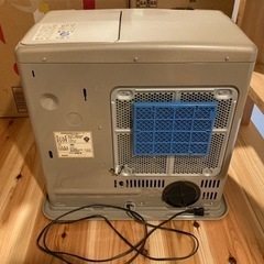 石油ストーブ（コロナ石油ファンヒーター）の画像