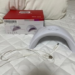 ネイルライトの画像