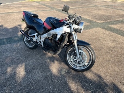 お話中です‼️SUZUKI コブラ250 GSX250S すぐ乗れます‼️
