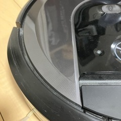 ルンバi7+ クリーンベース、消耗品付　動作確認済の画像