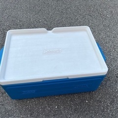 コールマン　クーラーボックス30L