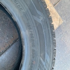 ヨコハマ　スタッドレス　IG60  185/65r15 フィット　ノート　コンパクトカーの画像