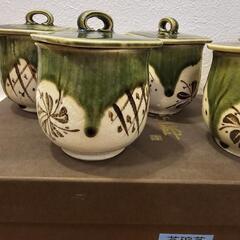 茶碗蒸しの器の画像