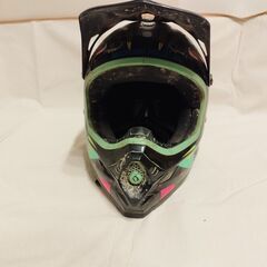 SIXSIXONE　ヘルメット　競技用　の画像