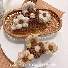 ハンドメイドの髪のピン
