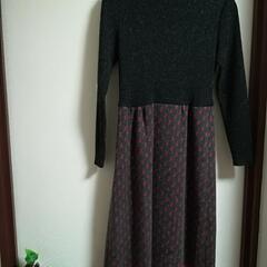 レトロなニットワンピースの画像