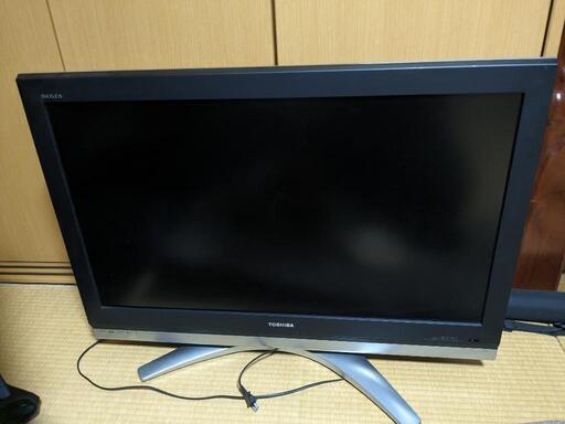 TOSHIBA 37型液晶テレビ