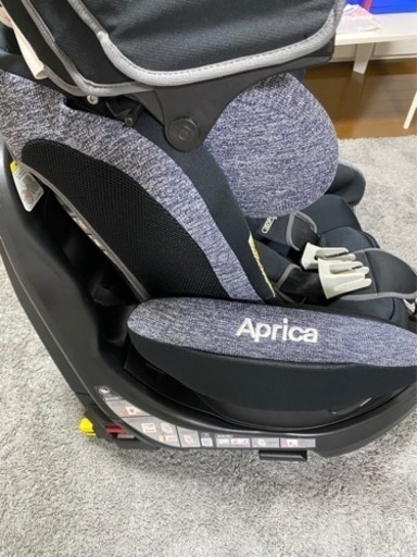 アップリカ　フラディア　グロウ　ISOFIX
