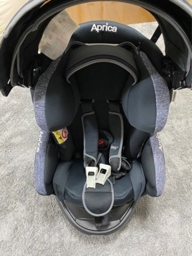 アップリカ　フラディア　グロウ　ISOFIX