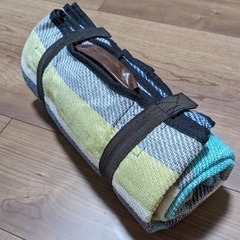 折り畳みレジャーシート