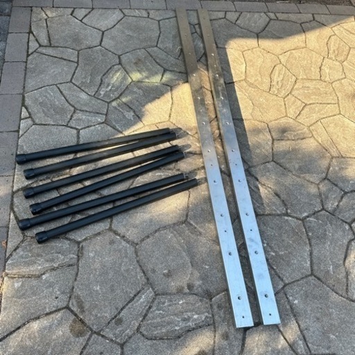 折りたたみカヤックや軽量カヤックの収納に使ってました支柱とバーのセット！　軽量カヤックの収納に最適！