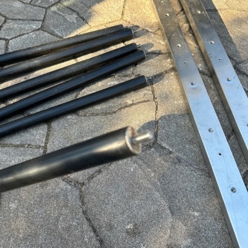 折りたたみカヤックや軽量カヤックの収納に使ってました支柱とバーのセット！　軽量カヤックの収納に最適！