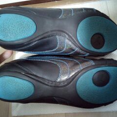 【Puma Eco Ortholite】 レディース　シューズ　スニーカー　２４の画像