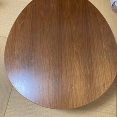小さめな円卓
