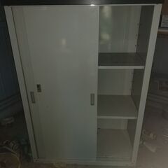 小型の中古物置・収納庫