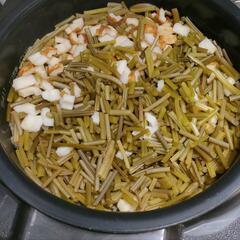 【無料】さつまいも茎（栄養豊富で健康的な秋の味覚です）山菜炊き込...