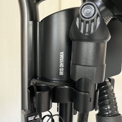 アイリスオーヤマ　充電式　コードレス掃除機の画像