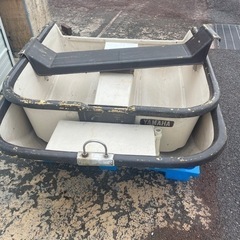 分割ボート　トーハツ2馬力4サイクル　使用期間少ないの画像