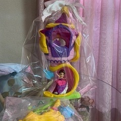 ラプンツェルの塔の上のサロン ディズニー プリンセス リトルキン...