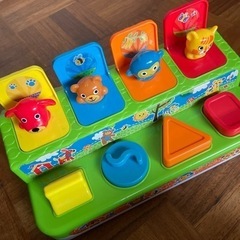 赤ちゃんのおもちゃの画像