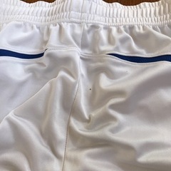 アシックス　ハーフパンツ  白　メンズ　Lの画像