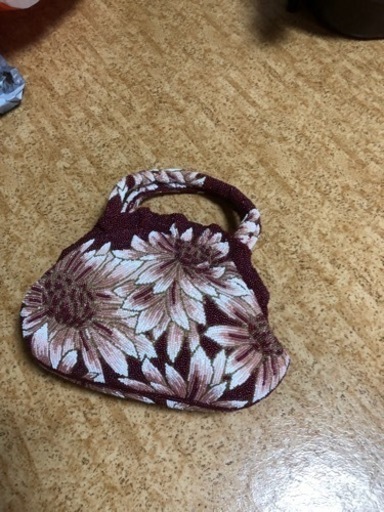 ビーズのバック