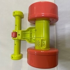 ダンベル型おもちゃの画像