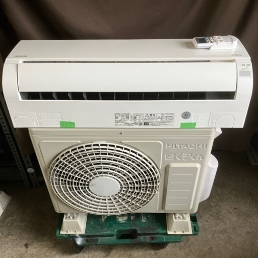 佐賀中古エアコン日立2019年2.2KW 128番取付込
