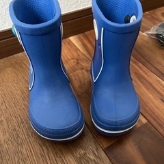 クロックス 長靴の画像