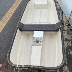 分割ボート　トーハツ2馬力4サイクル　使用期間少ないの画像