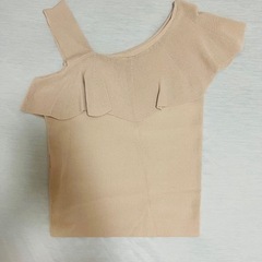 AZUL トップスの画像