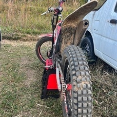 セル付き　トライアルバイク　競技車　2ストの画像