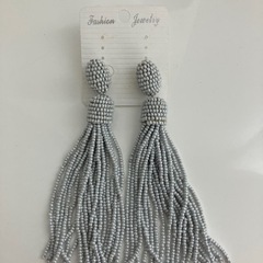 ブライダル　ピアス