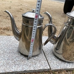 花の水やりの画像