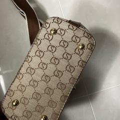 プレゼントに　ショルダーバッグの画像