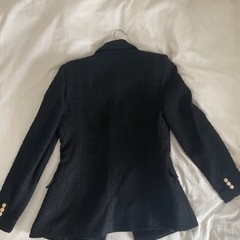 Zaraのジャケットの画像