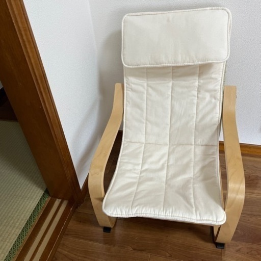 ikea 子供用イス