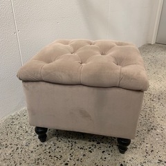 収納できるローチェアの画像