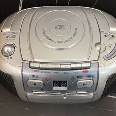 【REGASTOCK江東店】 Qriom 山善 CDラジオカセットレコーダー YCD-C600 2020年製の画像